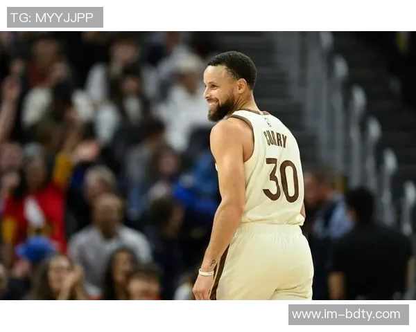 勇士队交易追梦需库里科尔拉科布三人同意才能进行 勇士队交易追梦需库里科尔拉科布三人同意才能进行