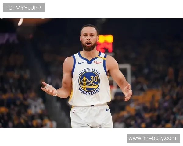 库里三分命中数达138次超越米切尔成赛季第一少打六场比赛展现实力